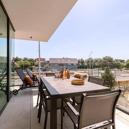 New, Luxurious And Modern Apartment With Private Parking Koksijde Exterior foto